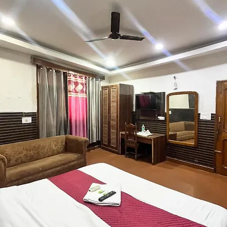 Hotel Royal Plaza, 4 Min From Chandigarh Railway Station-2
